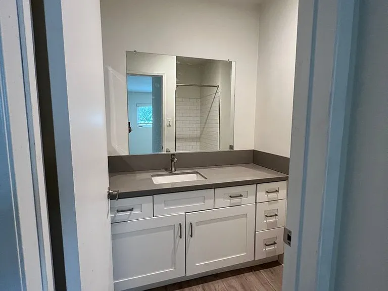 12625 Pacific Ave #4 — Photo 21