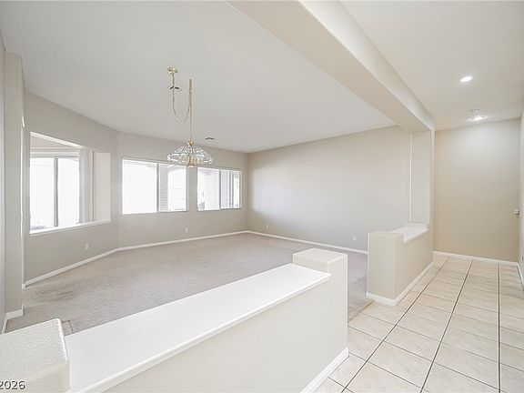 4th image of 2716 Thomasville Ave