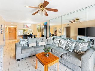 305 W 68th St APT 212, Hialeah, FL 33014