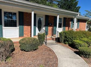 103 Barden Dr, Kernersville, NC 27284