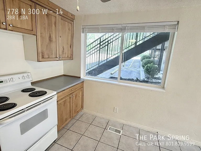 778 N 300 W #14 — Photo 3