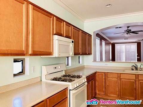 3rd image of 6249 S Martingale Ct