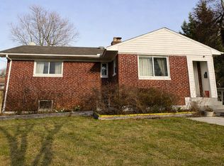 2012 Henry Rd #D, Rockville, MD 20851