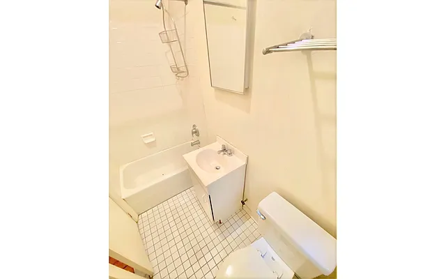 Rented by Douglas Elliman | media 13