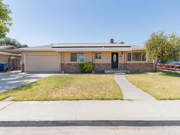 1445 Mulberry Lane, Lemoore, CA 93245
