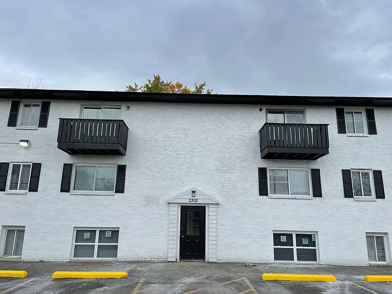 East Ridge Apartments — Photo 10