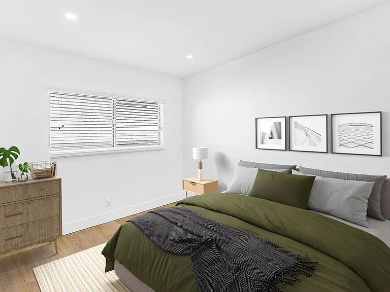 1441 S Bedford St — Photo 11