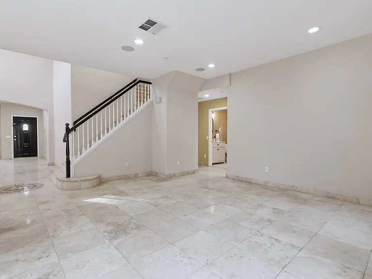 5187 Knollwood Way — Photo 14