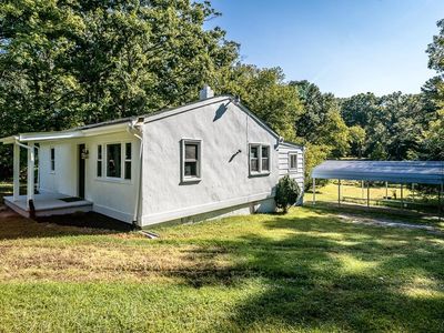 1055 Hacktown Rd, Keswick, VA, 22947