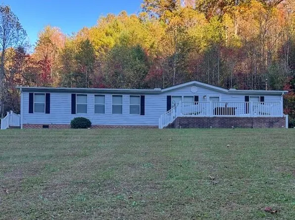 4606 Bear Creek Rd, Marshall, NC 28753