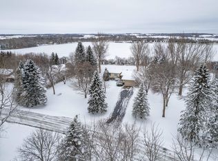 517 N Woodland Dr, Fergus Falls, MN 56537