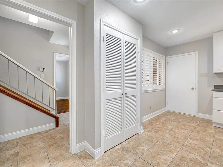 7211 Lakewood Dr #G-124 — Photo 5