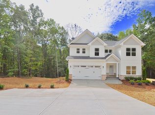 5490 Oakfern Trl, Flowery Branch, GA 30542