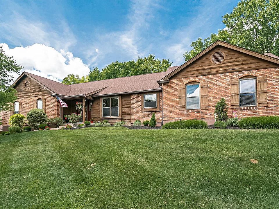 1st image of 1427 Dietrich Oaks Dr