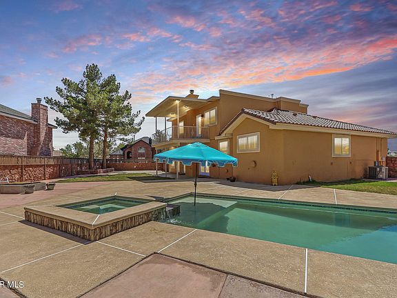 2nd image of 1824 Paseo Real Cir