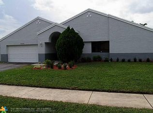 5205 NW 73rd Ter, Lauderhill, FL 33319