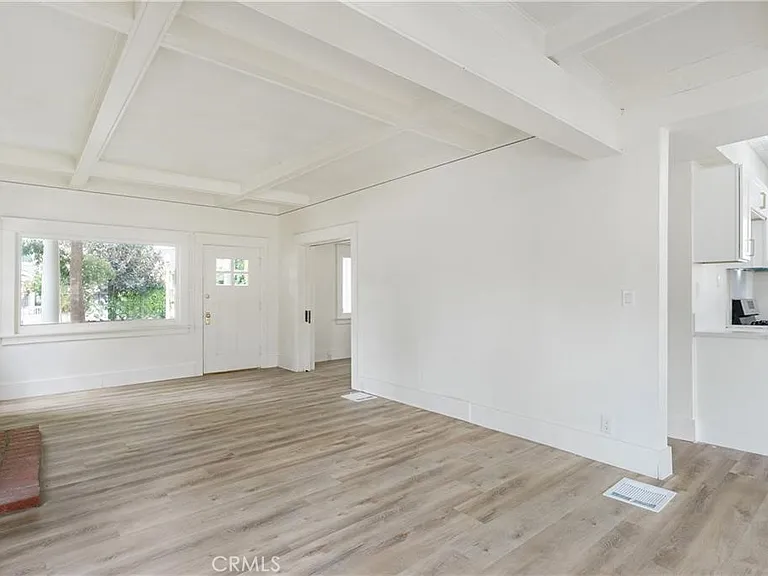 4415 12th St — Photo 11