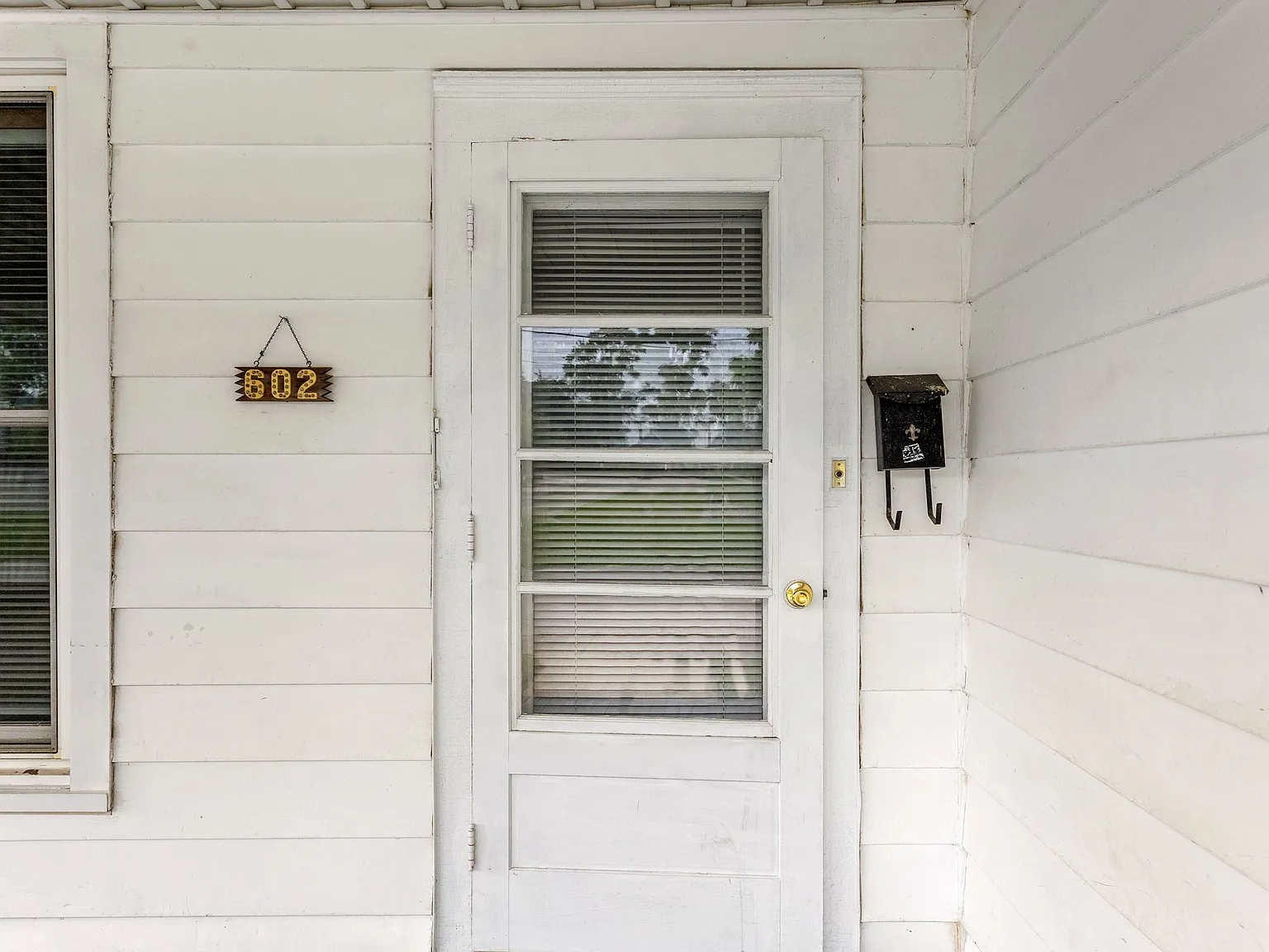 602 East Jackson Street - 1 — Photo 4