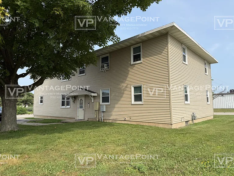 2120 Van Deuren St #C — Photo 13