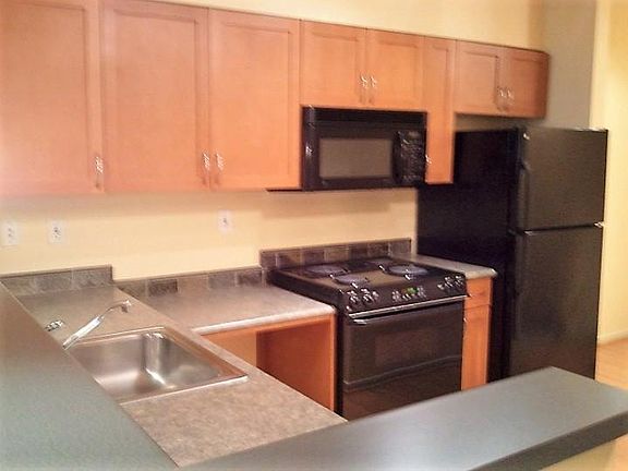2nd image of 118 107th Ave NE Unit B307