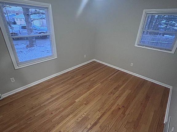 5th image of 1001 Gaynor Ct NW #1001