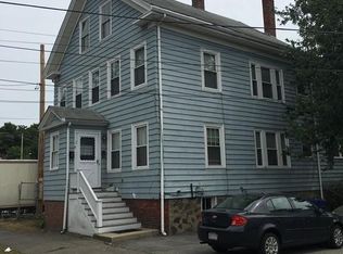 5 Crescent St #2, Wakefield, MA 01880