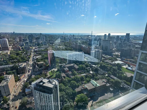 251 Jarvis St #4703, Toronto, ON M5B 0C3