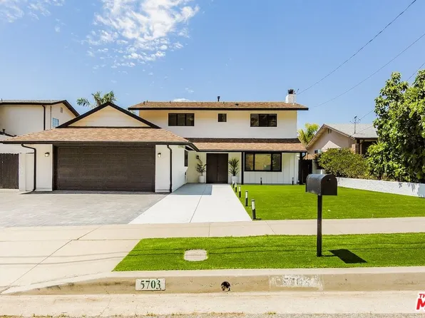 5703 Parkmor Rd, Calabasas, CA 91302