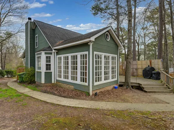 3 Hedgefield Ct, Irmo, SC 29063