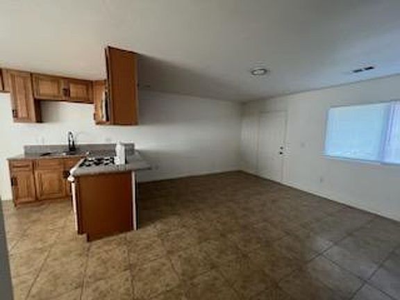2nd image of 724 S Williams St APT D