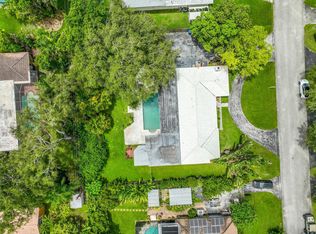 14301 SW 73rd Ave, Palmetto Bay, FL 33158
