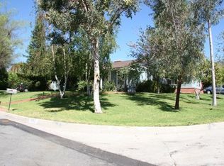 1101 Uintah St, La Canada Flintridge, CA 91011