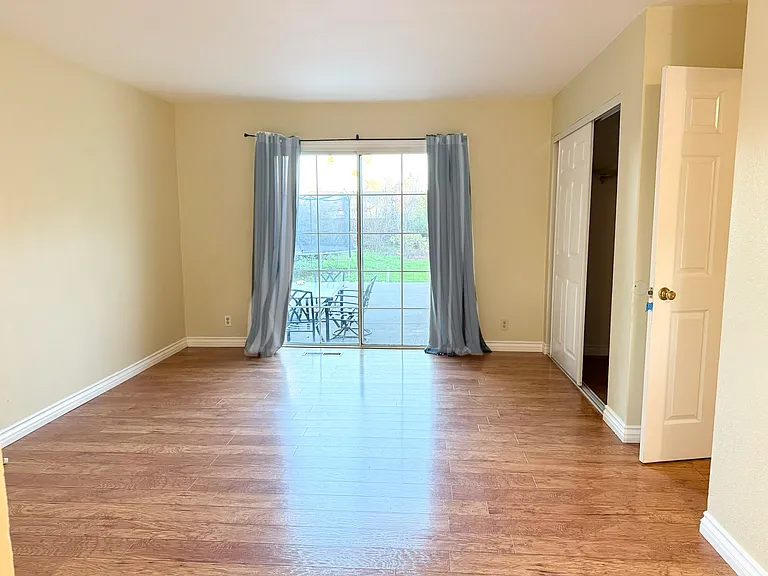 Date Blossom Ct — Photo 9