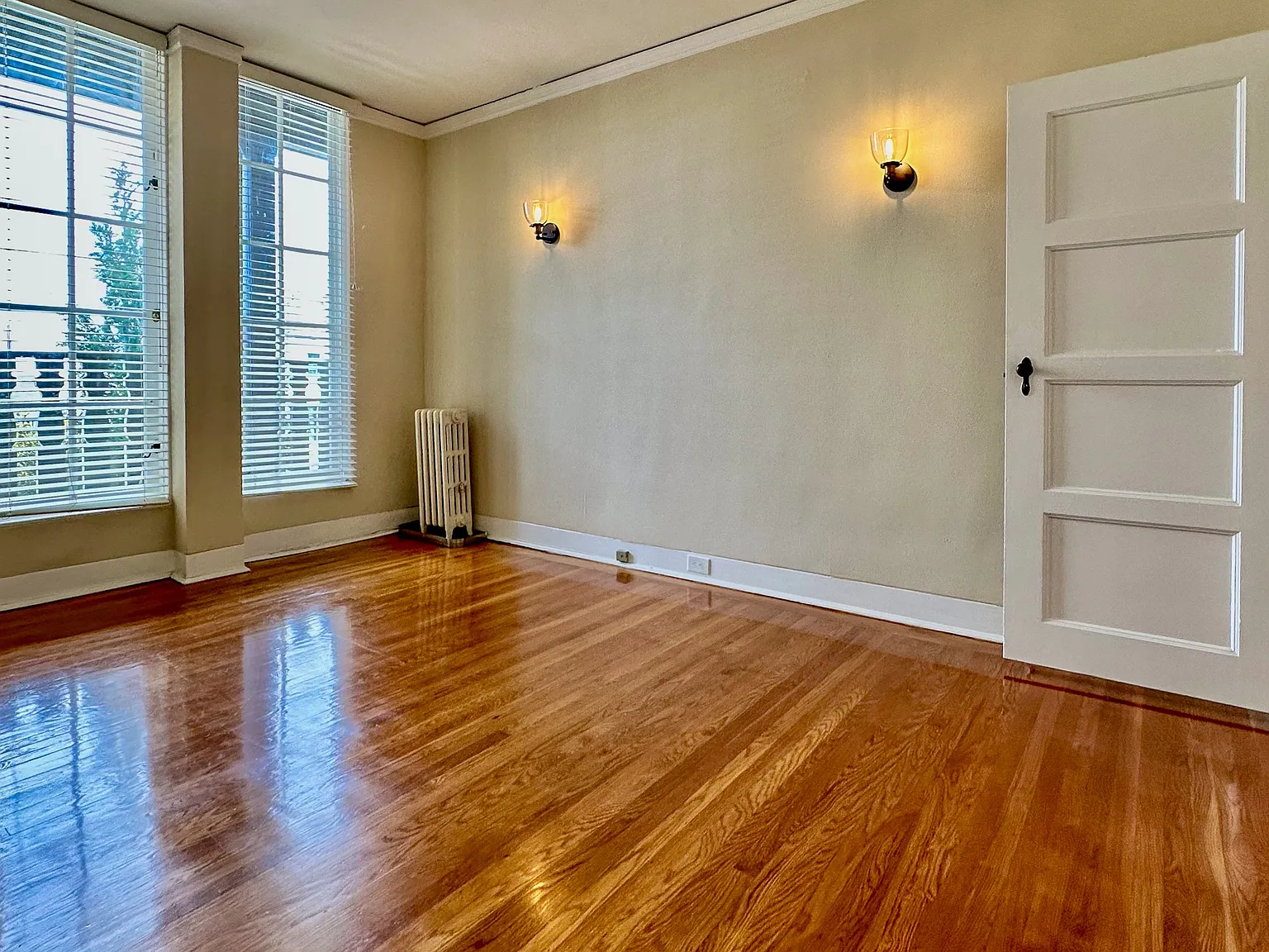 Casa Baywood — Photo 1