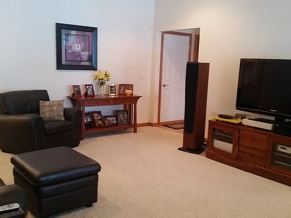 3rd image of 3104 Gaslight Ct