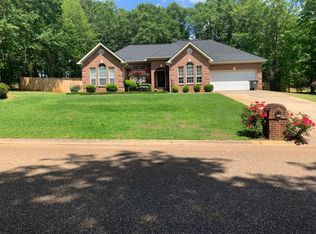 3557 Lake Oak Ridge Dr, Enterprise, AL 36330