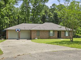 107 Summer Oaks Cir, Hattiesburg, MS 39402