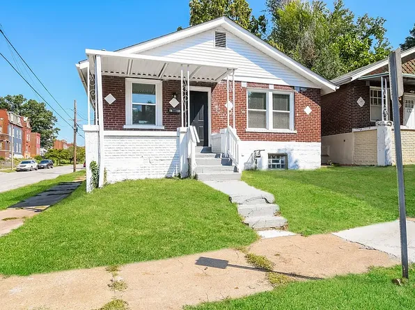 3112 Chippewa St, Saint Louis, MO 63118