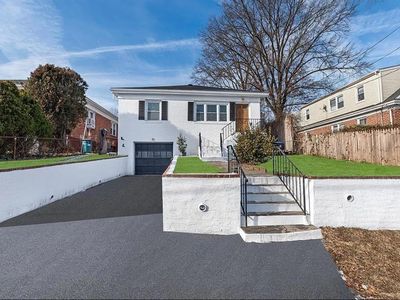 1131 Nepperhan Avenue, Yonkers, NY, 10703