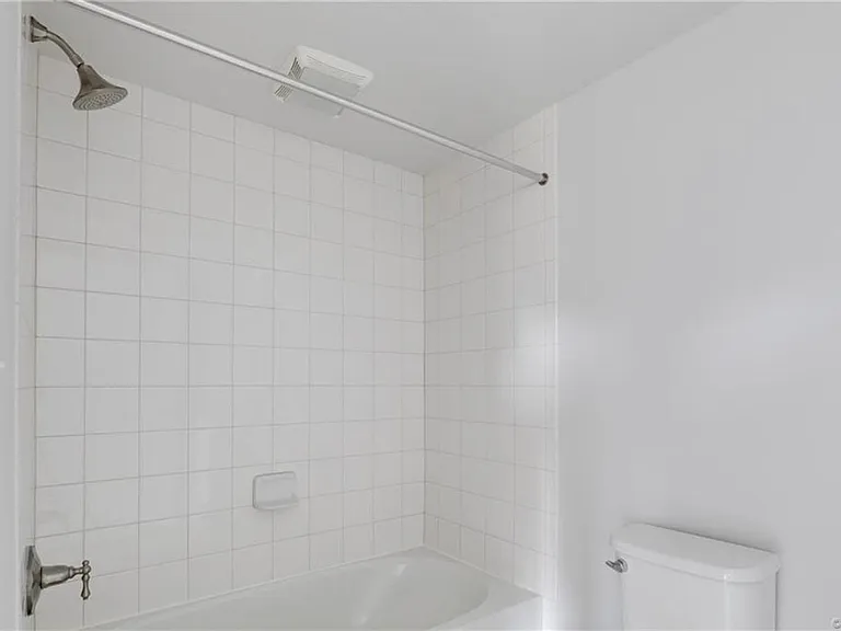 1335 Claytor Ln — Photo 10