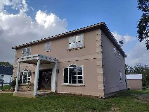 115 Oak Colony Dr — Photo 2