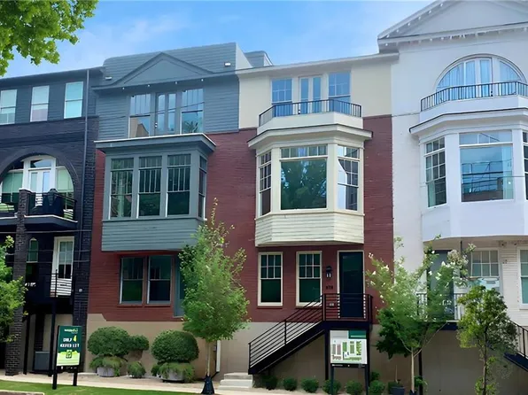 678 Hank Aaron Dr, Atlanta, GA 30315