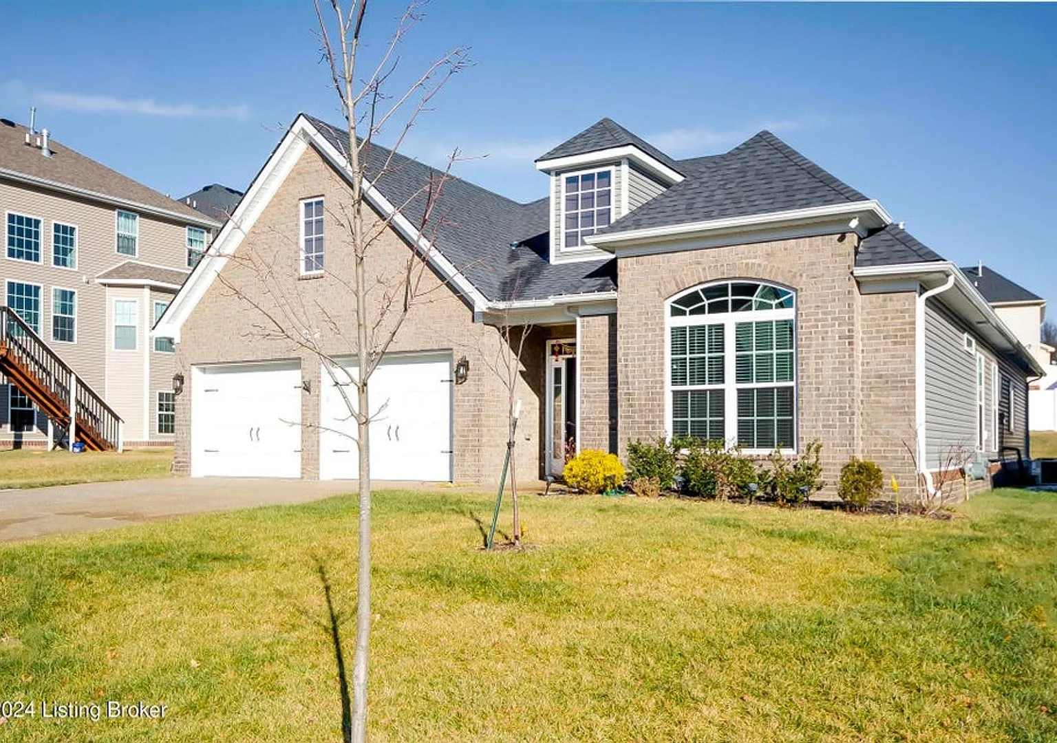East Jefferson County Home For Rent — Photo 2
