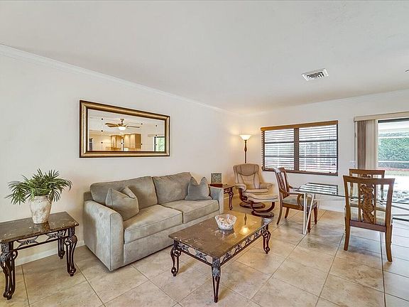 5th image of 1279 Bluebird Ave