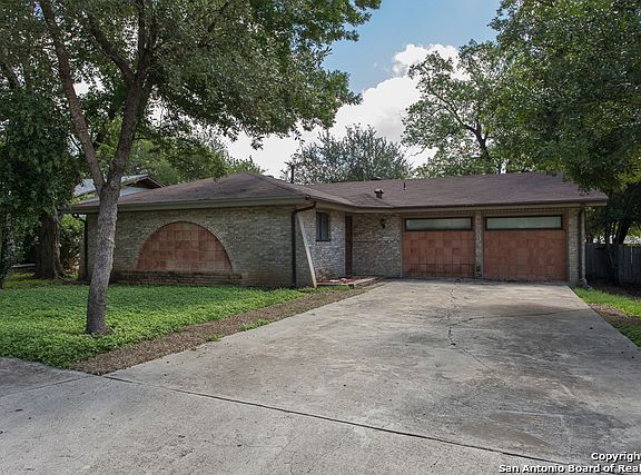 2nd image of 7006 N Forest Crest St