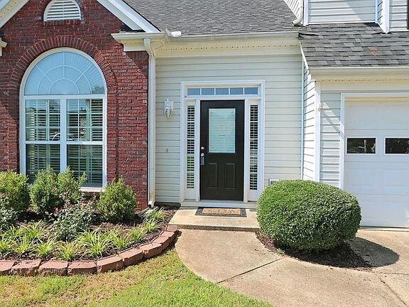3rd image of 3335 McEver Park Cir