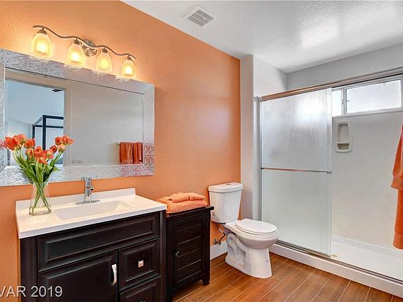 2nd image of 10400 Trenton Pl