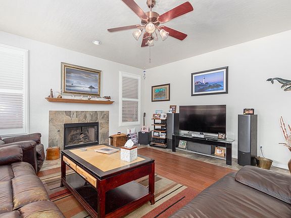 4th image of 4281 W Dublin St
