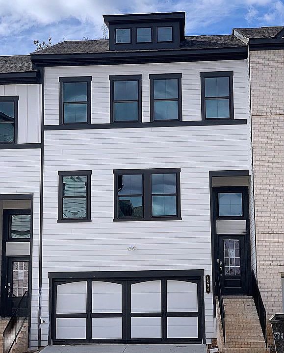 1st image of 4624 Eddibunn Dr SE