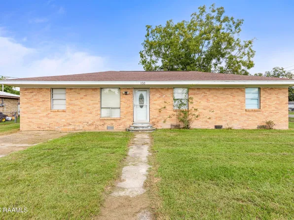 100 Charles St, Carencro, LA 70520
